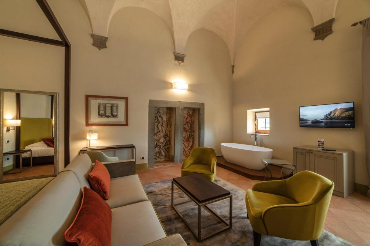 Relais Della Rovere กอลเลวัลเดลซา ภายนอก รูปภาพ