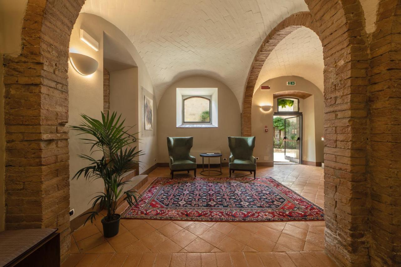 Relais Della Rovere กอลเลวัลเดลซา ภายนอก รูปภาพ